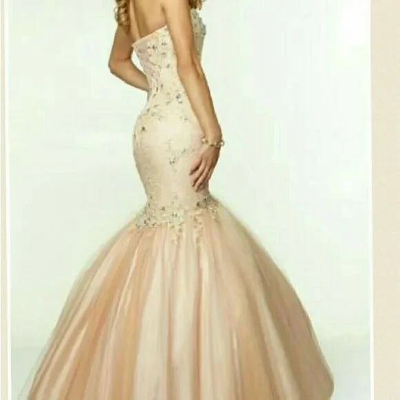 Mori Lee Paparazzi Dress - Picture 2 of 3